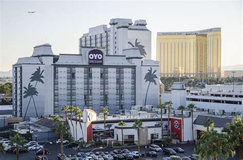  oyo hotel and casino las vegas